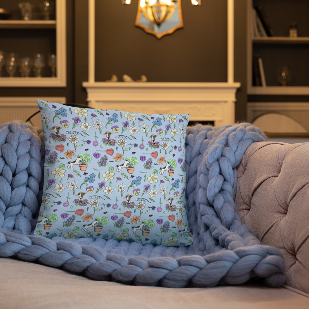 Au Jardin - PillowAdd some color to your patio or cozy spot with some pretty pillows! With new flowery designs of Rita and her favorite picks from her garden.
Hidden zipper
Machine-wcosmicindCosmic Industries