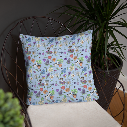 Au Jardin - PillowAdd some color to your patio or cozy spot with some pretty pillows! With new flowery designs of Rita and her favorite picks from her garden.

Hidden zipper
Machine-wcosmicindCosmic Industries